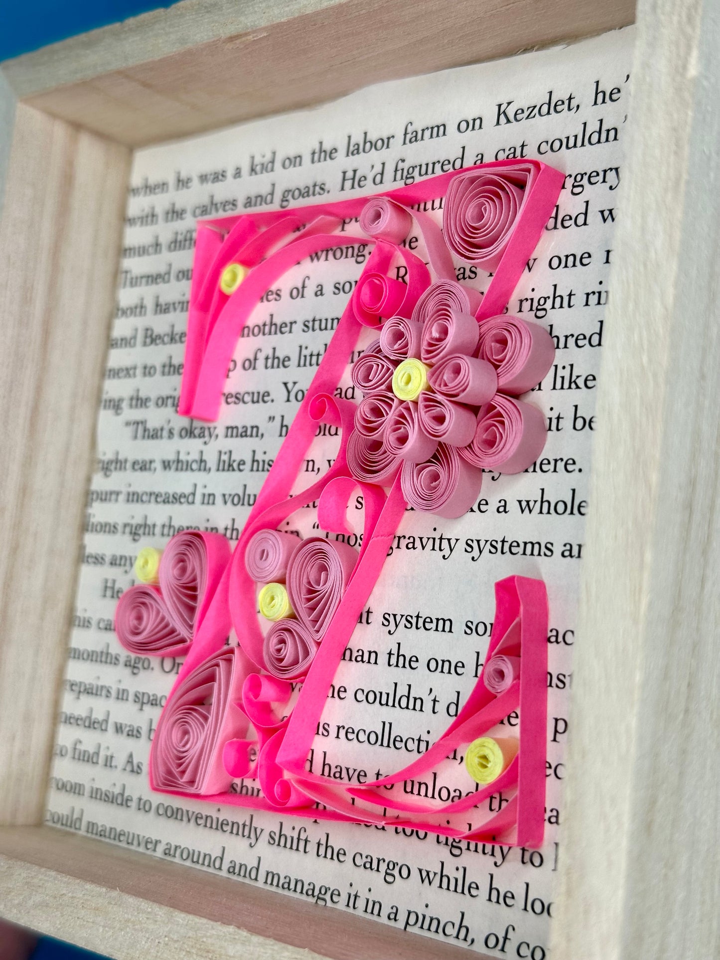 Angled photo of quilling letter Z