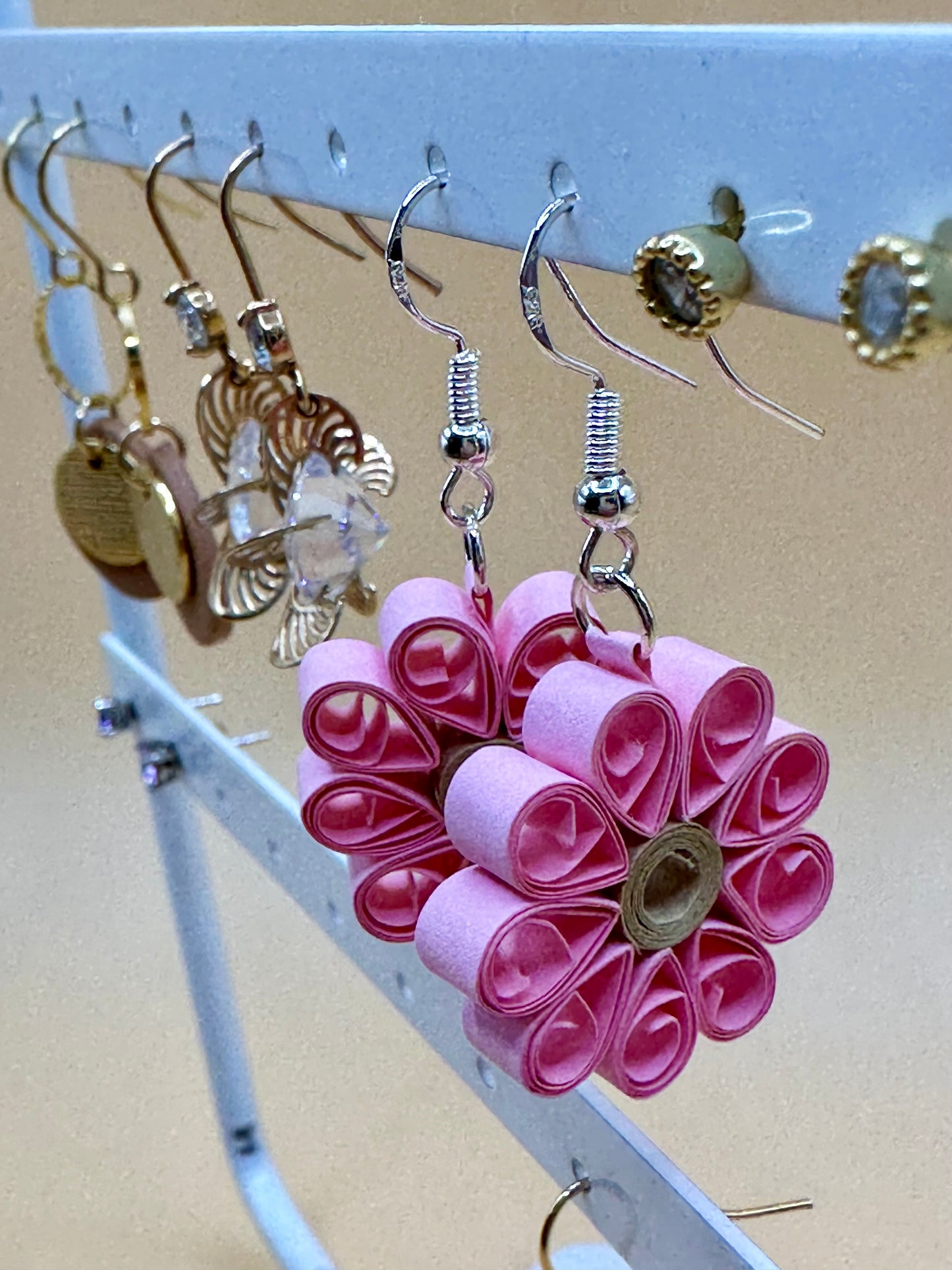 Quilling paper pink earrings