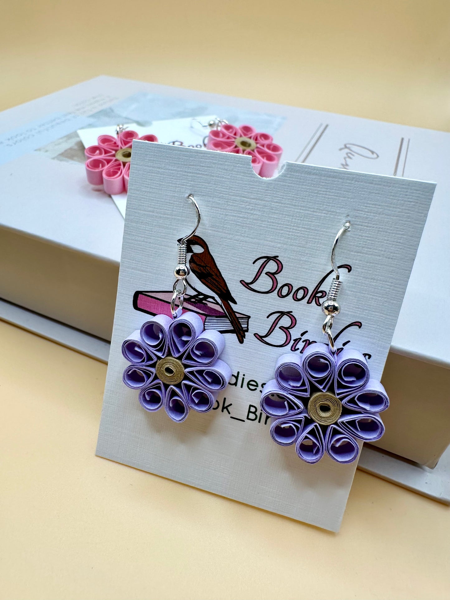 Quilling earrings purple paper